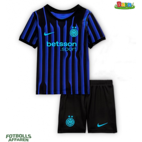 Inter Milan Hemmaställ Barn 2025-26 Kortärmad (+ Korta byxor)